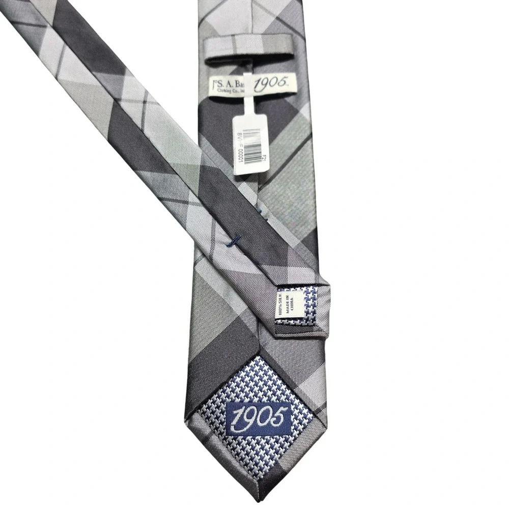 NWT Necktie Jos. A. Bank OS‎ Mens Grey Plaid Silk 1906 Collection